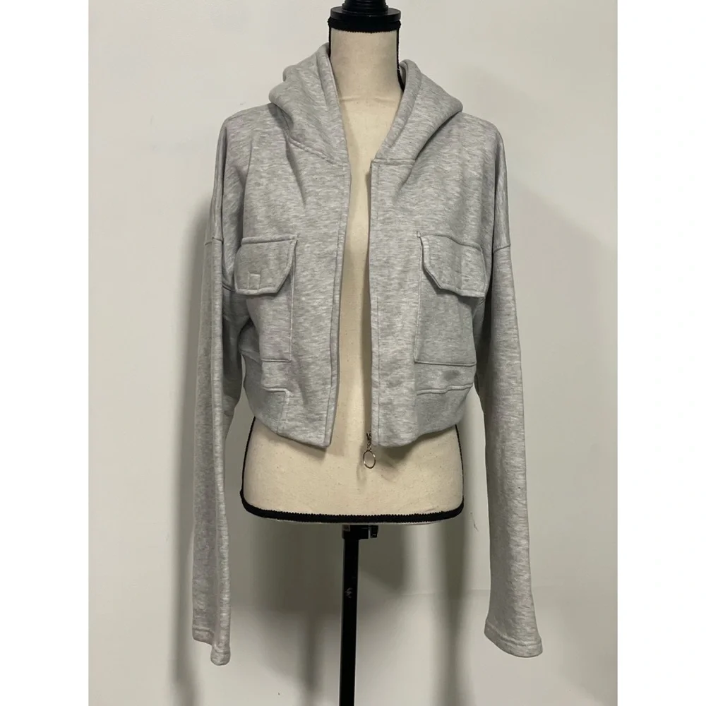 Pretty Little Thing Plus Cropped Hoodie Sweatshirt Gray Plus Size 16 - Picture 4 of 8